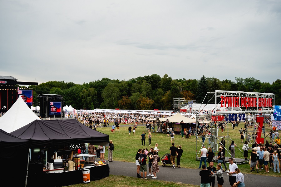 Strefa Gastronomiczna na Festiwalu Żywiec Męskie Granie